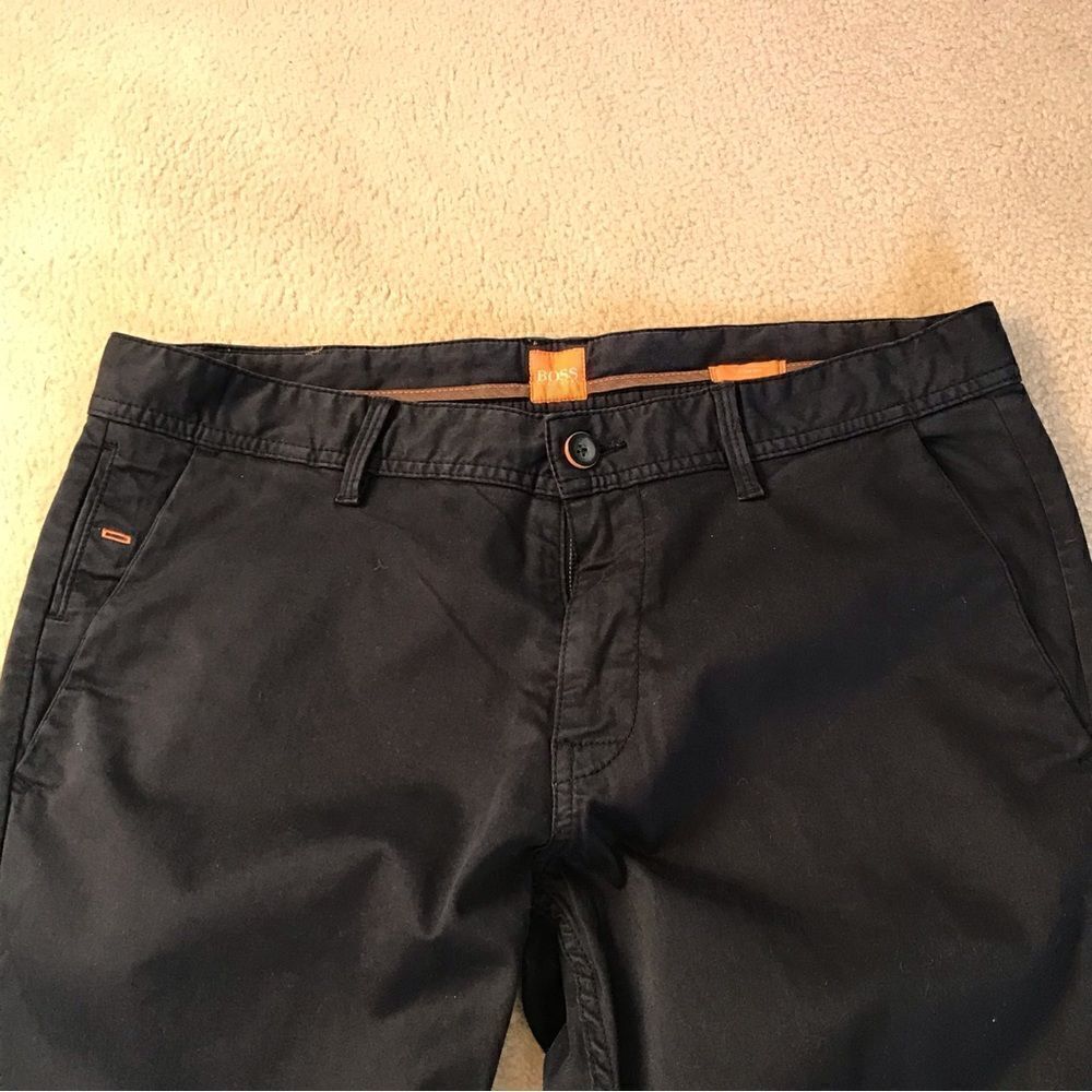 Hugo Boss khakis - Picture 4 of 5